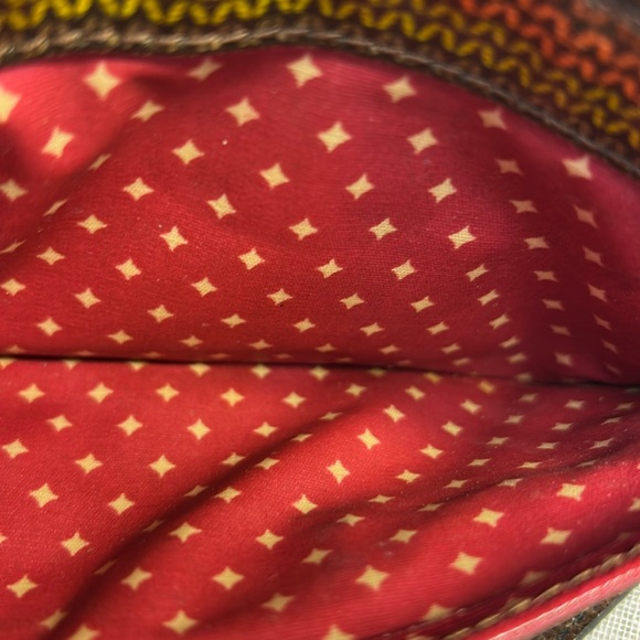 Fossil almost NEW leather wallet zip around wallet wristlet - Picture 10 of 12